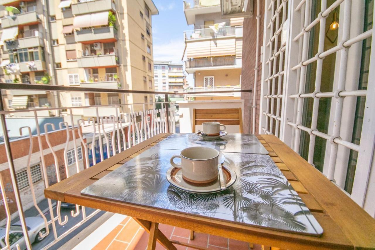 Vacanze Romane Apartment Екстер'єр фото
